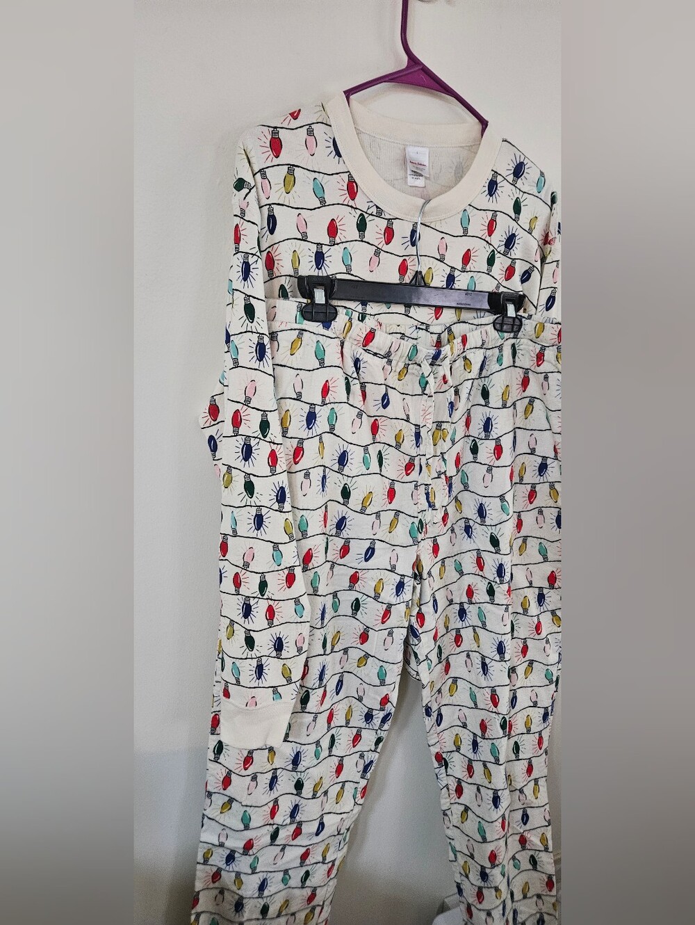 Hanna Andersson Organic Cotton Cream Pajama Set with Multicolor Lightbulb Print.